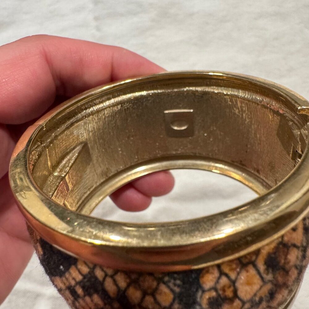 Snakeskin Animal Print Hinged Statement Bracelet - Picture 8 of 9